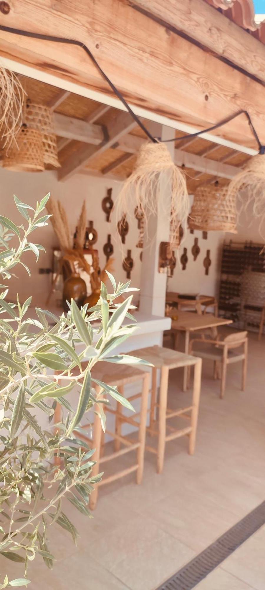 Casa Bukit * Pierrerue (Herault)